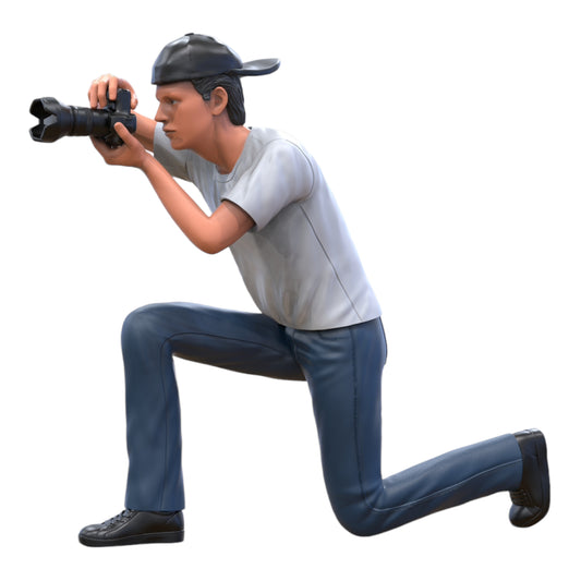 Foto del producto Diorama y modelo de figura en miniatura: fotógrafo arrodillado