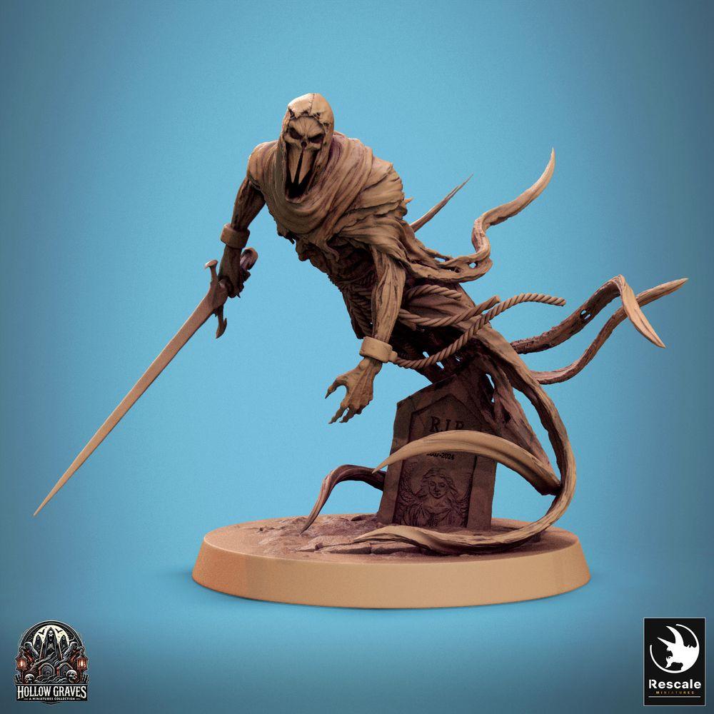 Foto del producto Tabletop 28mm Lord of the Print (LotP) 0: Miniatura de Tabletop: Espíritu enmascarado, Asesino fantasma, Wraith - Sombra con espada larga, capucha y máscara en forma de pico, base de tumba con enredaderas (24_10_B10)