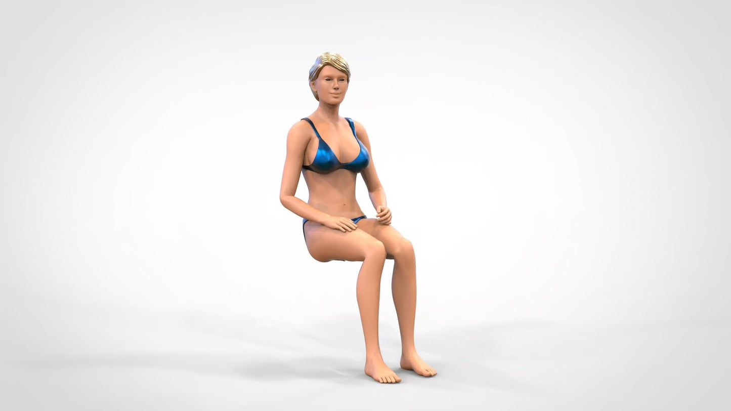 Foto del producto 0: Mujer en bikini - sentada