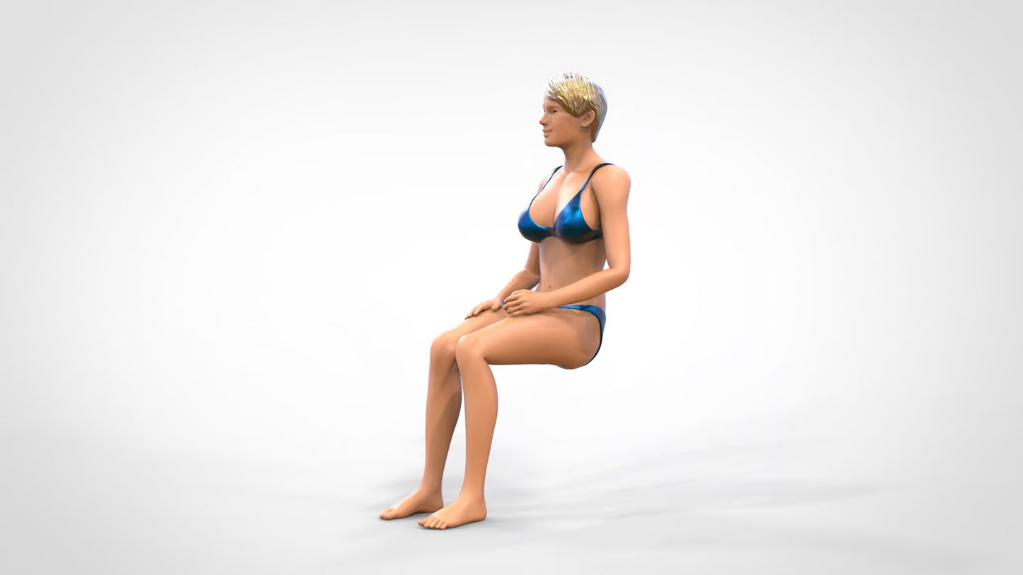 Foto del producto 0: Mujer en bikini - sentada