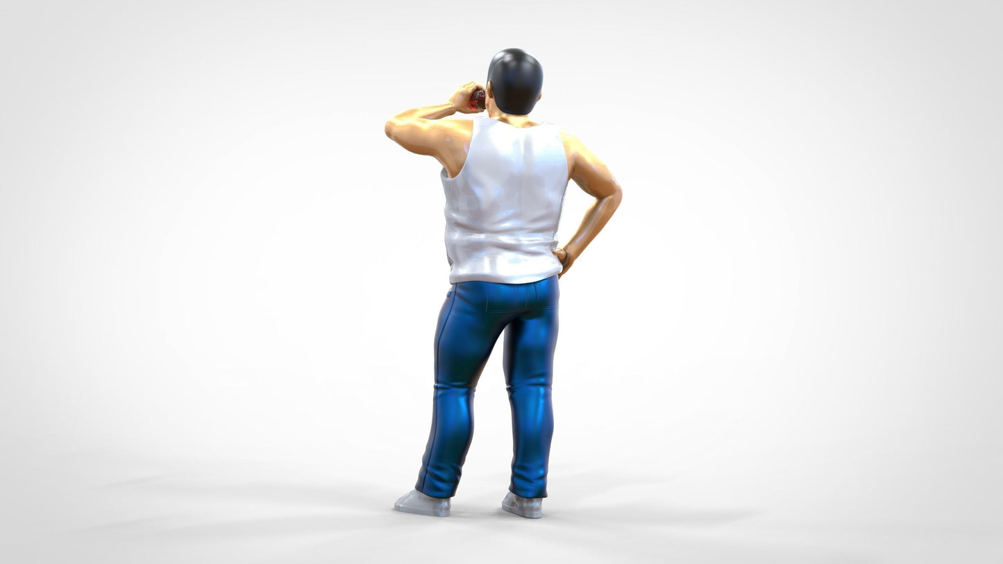 Produktfoto 0: Mann mit Bierflasche und Bierbauch