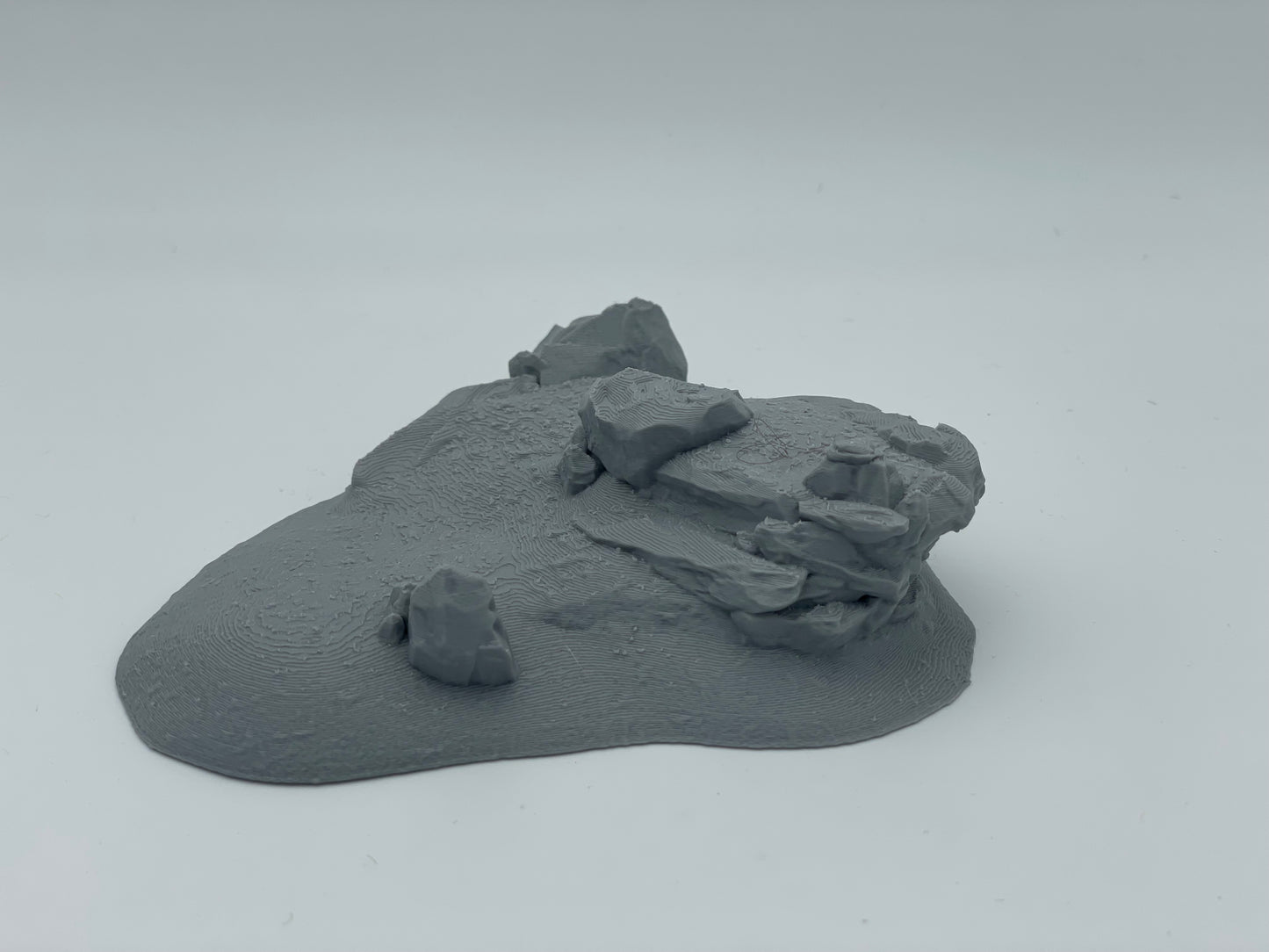Produktfoto Tabletop 28mm The Printing Goes Ever On (TPGEO) 0: Hügel Terrain Typ C - Sanfte Erhebung in Graslandschaft