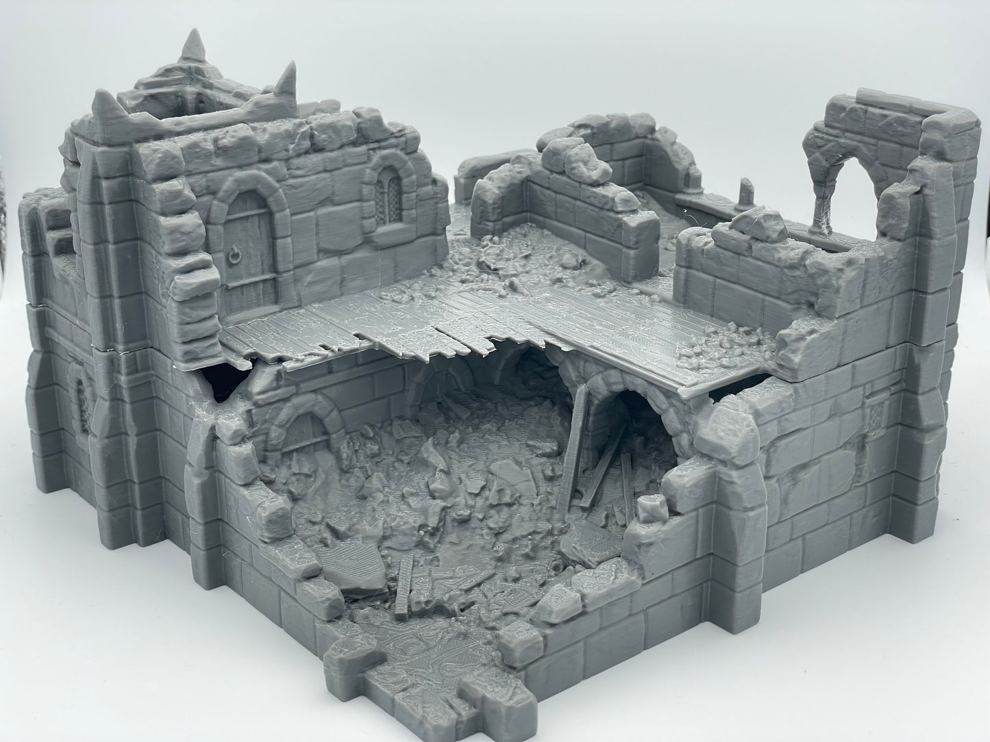 Produktfoto Tabletop 28mm The Printing Goes Ever On (TPGEO) 0: Ruine mittelalterliches Wohnhaus C - Überreste Gebäude aus dem Menschenreich Gonthan