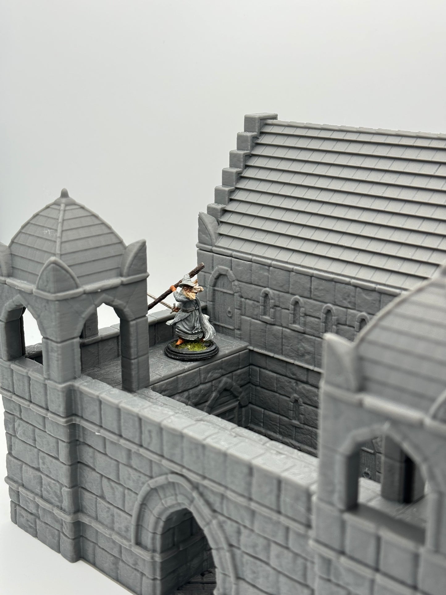 Produktfoto Tabletop 28mm The Printing Goes Ever On (TPGEO) 0: Kaserne Ivory City - Gebäude Königreich Gonthan - Barracks Tabletop Terrain