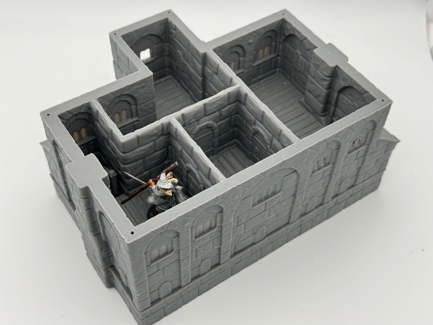 Foto del producto Tabletop 28mm The Printing Goes Ever On (TPGEO) 0: Posada Ciudad Marfil - Edificio Reino de Gonthan - Terreno de Tablero de Juego