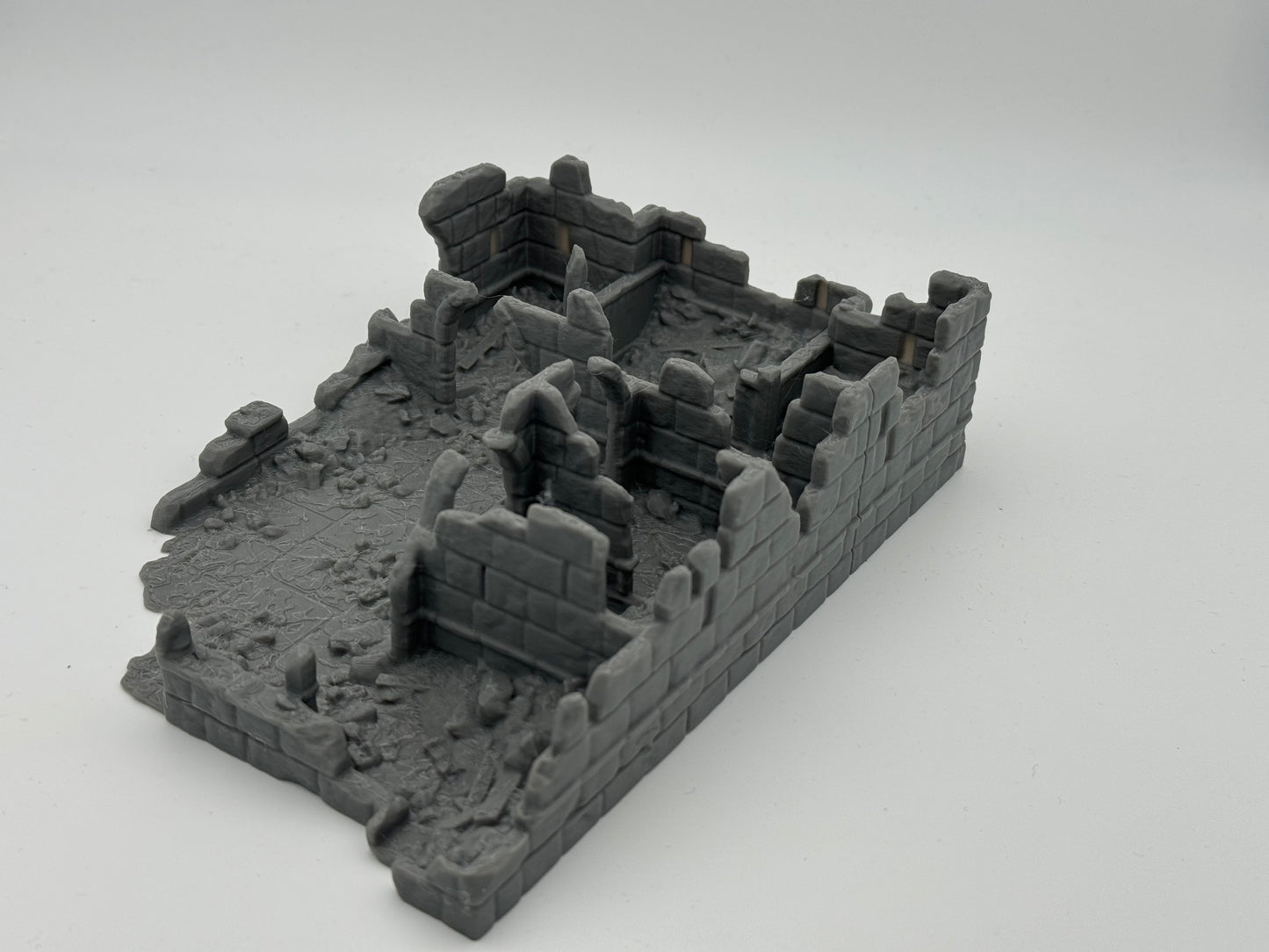 Foto del producto Tabletop 28mm The Printing Goes Ever On (TPGEO) 0: Ruinas de establos Ciudad Marfil - Edificio Reino de Gonthan - Terreno de Tabletop Ruinas de Establo
