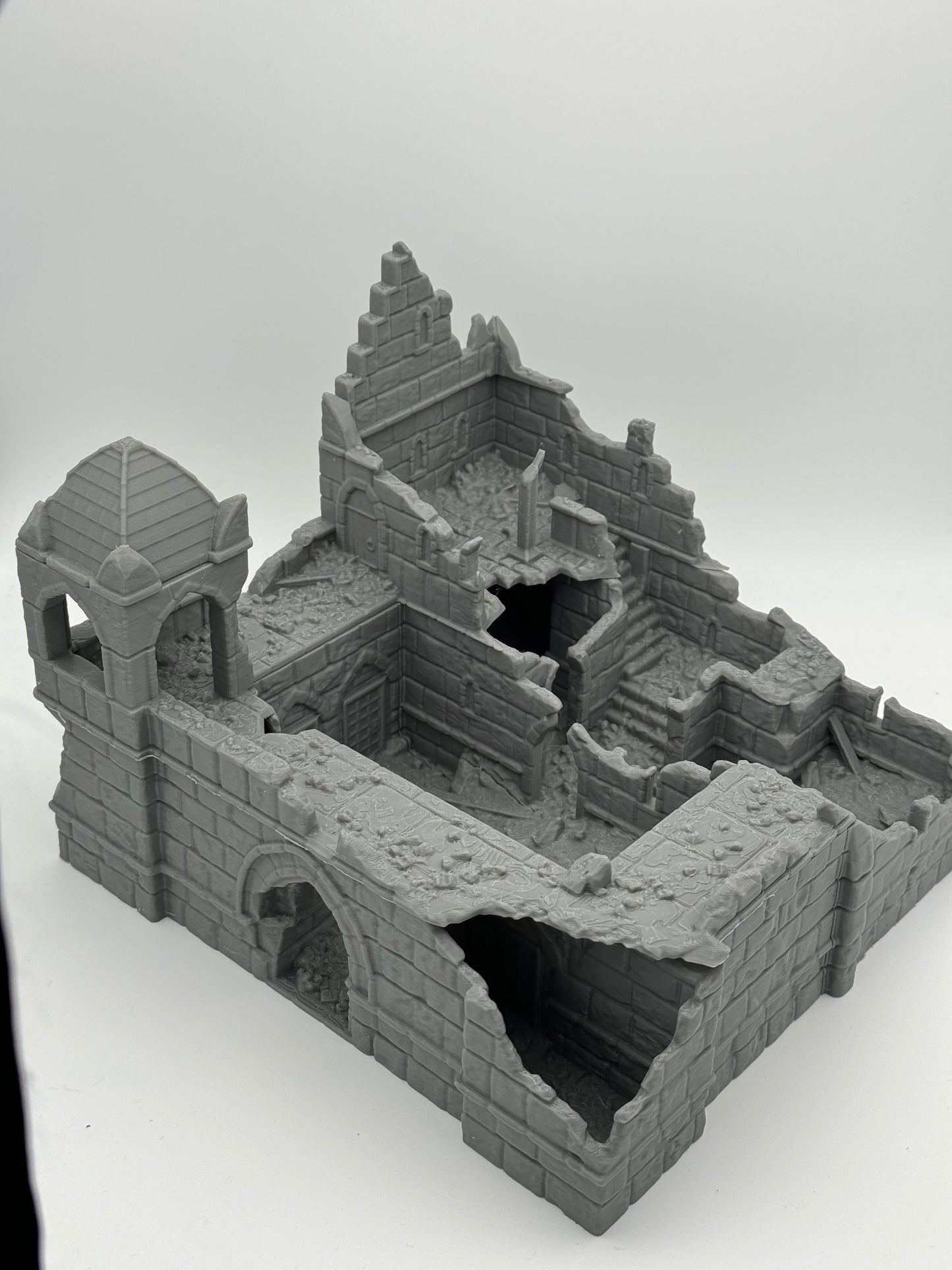 Foto del producto Tabletop 28mm The Printing Goes Ever On (TPGEO) 0: Ruinas de cuartel Ciudad Marfil - Edificio Reino de Gonthan - Terreno de ruinas de cuartel Tabletop
