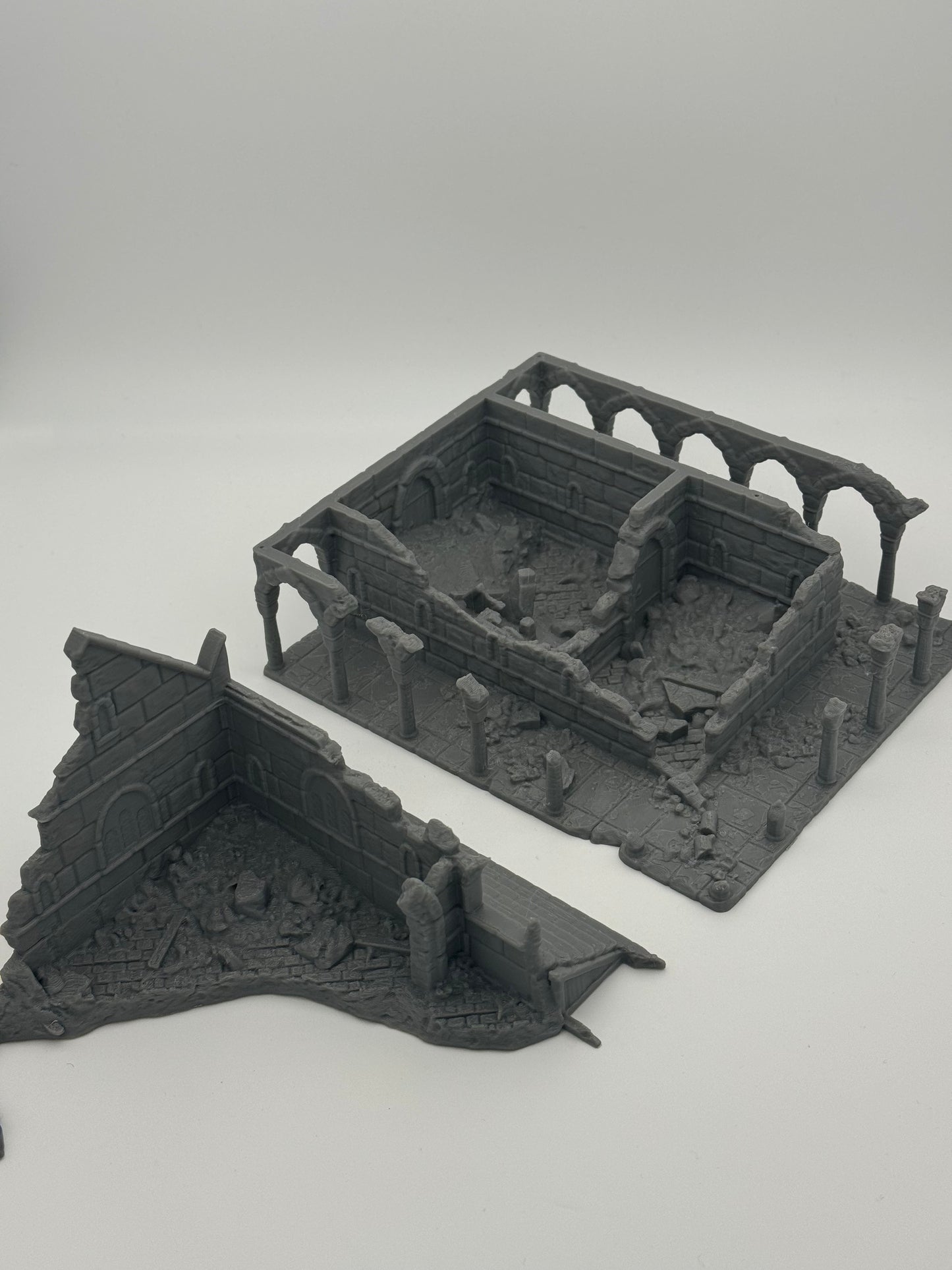 Foto del producto Tabletop 28mm The Printing Goes Ever On (TPGEO) 0: Casa A Ruinas Ciudad Marfil - Edificio Reino de Gonthan - Terreno de Tabletop