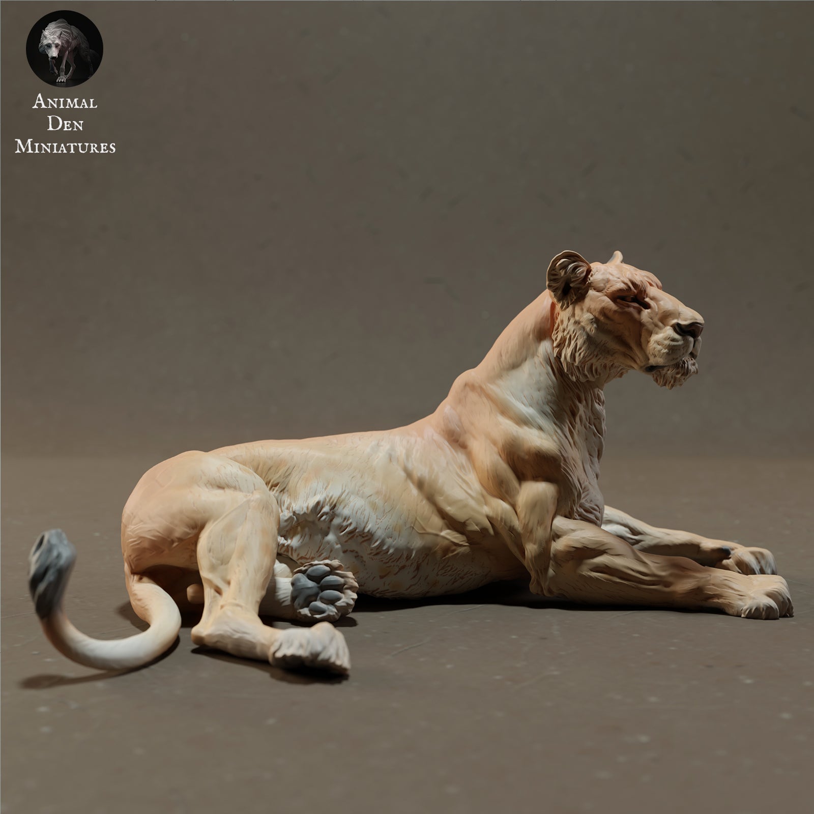 Foto del producto Figura de animal Diorama, Modelismo: 0: Leona acostada - Animales de la sabana