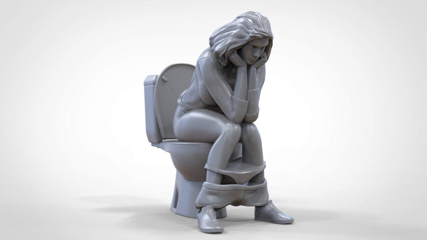 Produktfoto 0: Frau auf Toilette: An einem stillen Örtchen in Gedanken versunken