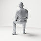 Foto de producto de maqueta para diorama 2: Figura sentada: Espectador masculino con las manos sobre los muslos (B061)