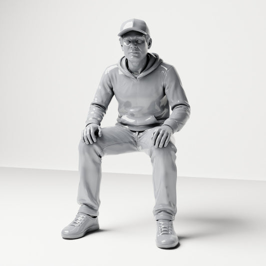 Foto de producto para maqueta de diorama 0: Figura sentada: hombre con gorra y sudadera con capucha (B070)