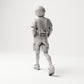 Gehende Figur: Junge mit T-Shirt, kurzen Hosen und Turnschuhen (B079) - Rueckansicht