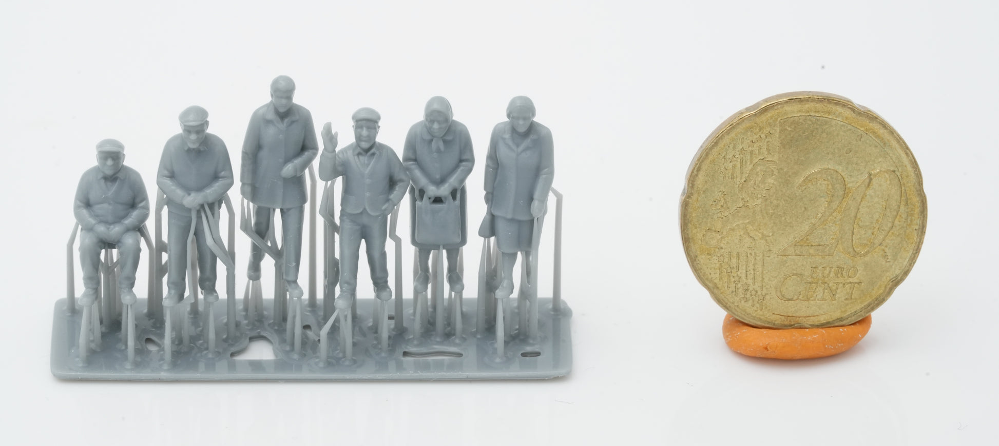 Produktfoto Figur H0, 1:72 - 0: Greise und Rentner Figuren Set (6 Figuren)
