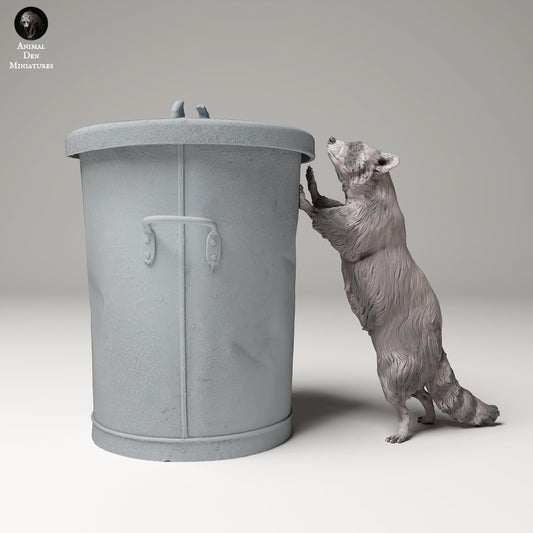 Produktfoto Tier Figur Diorama, Modellbau: 0: Wildtier Figur: Waschbär stehend auf Müll (Ref 24_09_07)