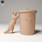 Produktfoto Tier Figur Diorama, Modellbau: 0: Wildtier Figur: Waschbär stehend auf Müll (Ref 24_09_07)