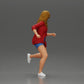 Diorama modelismo foto de producto 2: Figura de diorama: Mujer joven corriendo con camisa abierta y pantalones cortos, decidida (Ref Nr. A102)