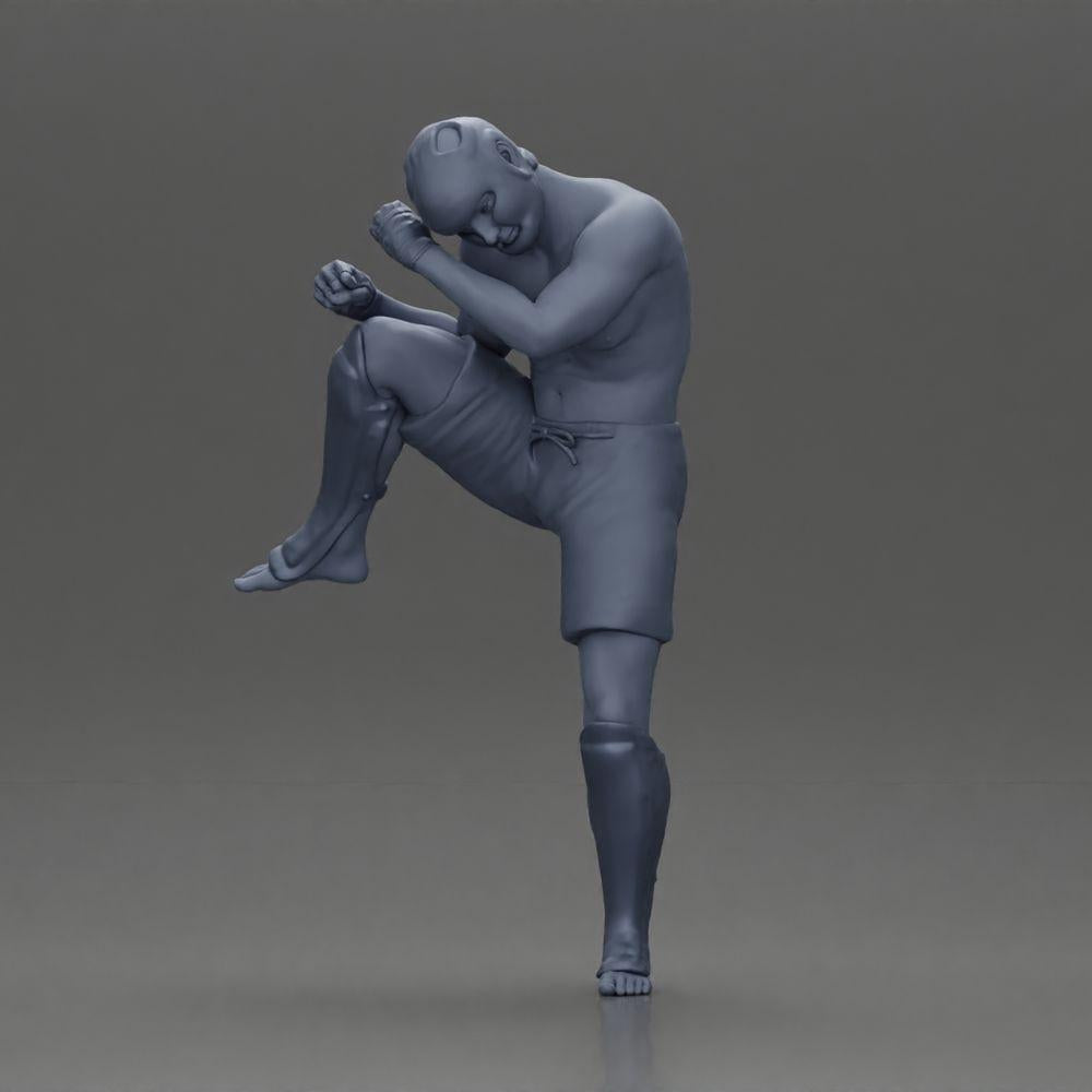 Foto del producto de modelismo de diorama 6: Figura de diorama: Miniatura de artes marciales, pose de patada con casco, guantes y protectores de espinillas (Ref Nr. A122)
