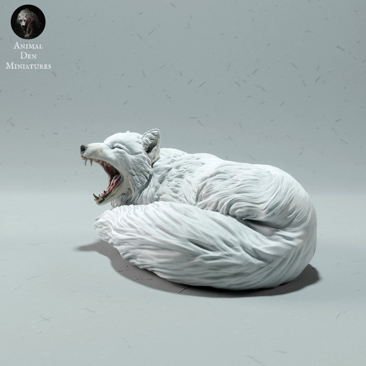 Foto del producto, figura de animal Animal Den Miniatures 3: Figura de animal polar: zorro ártico - durmiendo (22_12_16)