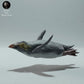 Foto de producto, figura de animal Animal Den Miniatures 0: figura de animal marino: pingüino de penacho amarillo nadando (22_12_10)