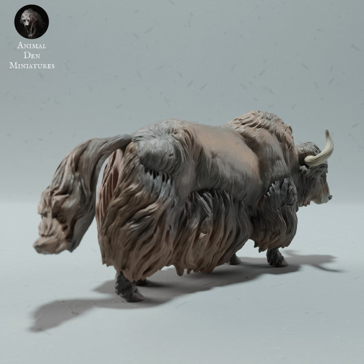Foto de producto de figura de animal Animal Den Miniatures 2: Figura de animal de las tierras altas: yak salvaje del Himalaya (23_01_11)