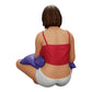 Foto del producto de modelismo de diorama 0: Niña sentada frente al televisor con almohadas en las piernas (Ref Nr. A36)