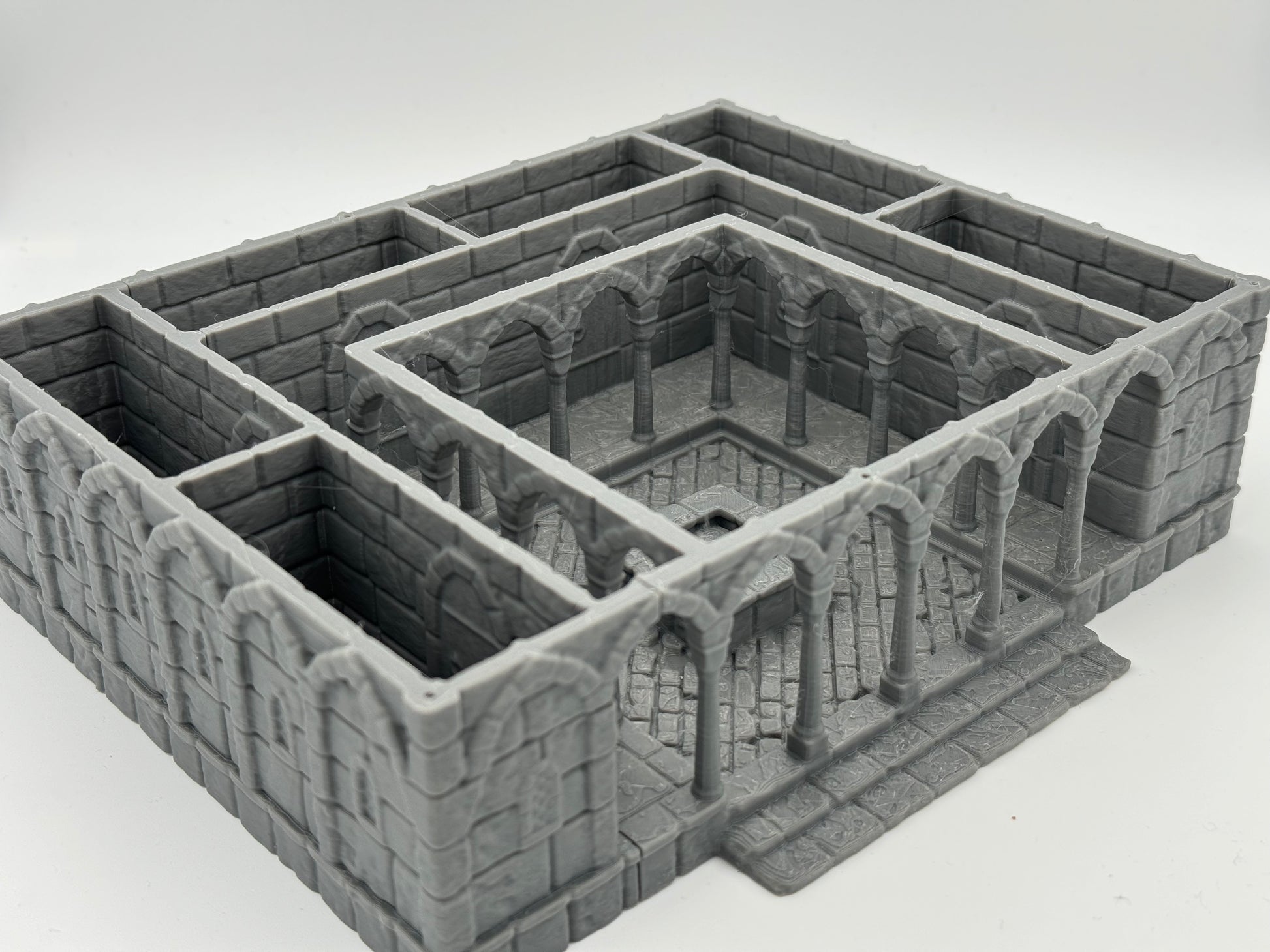 Foto del producto Tabletop 28mm The Printing Goes Ever On (TPGEO) 0: Estación médica Ciudad Marfil - Edificio Reino de Gonthan - Terreno de hospital para Tabletop