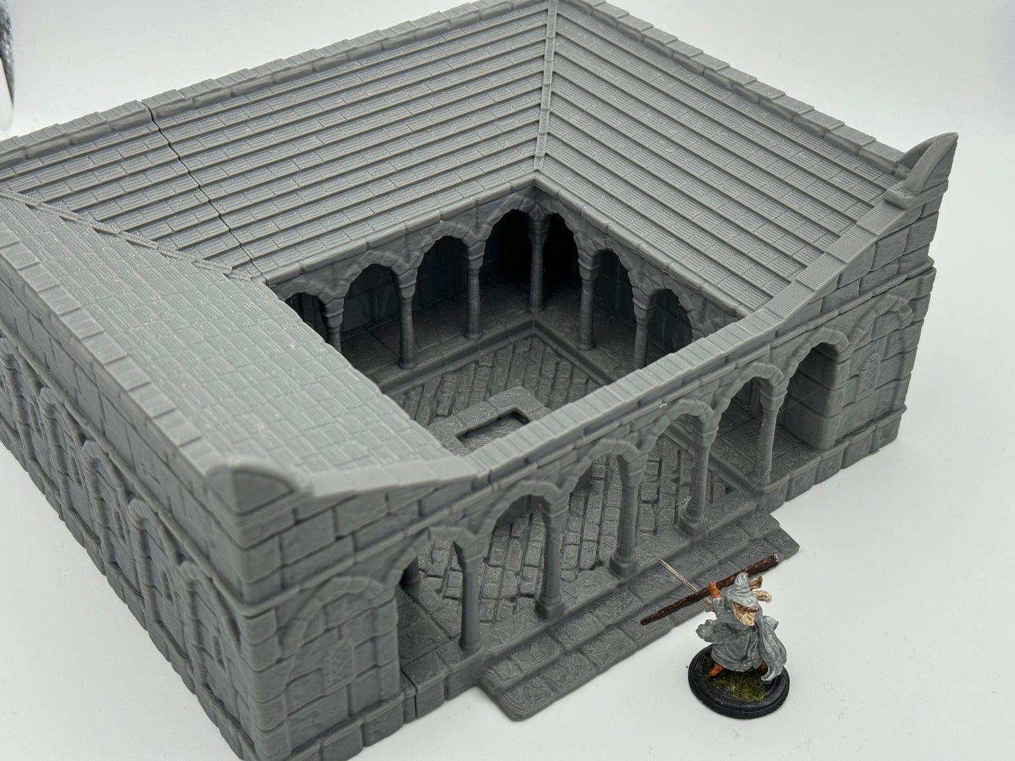 Foto del producto Tabletop 28mm The Printing Goes Ever On (TPGEO) 0: Estación médica Ciudad Marfil - Edificio Reino de Gonthan - Terreno de hospital para Tabletop