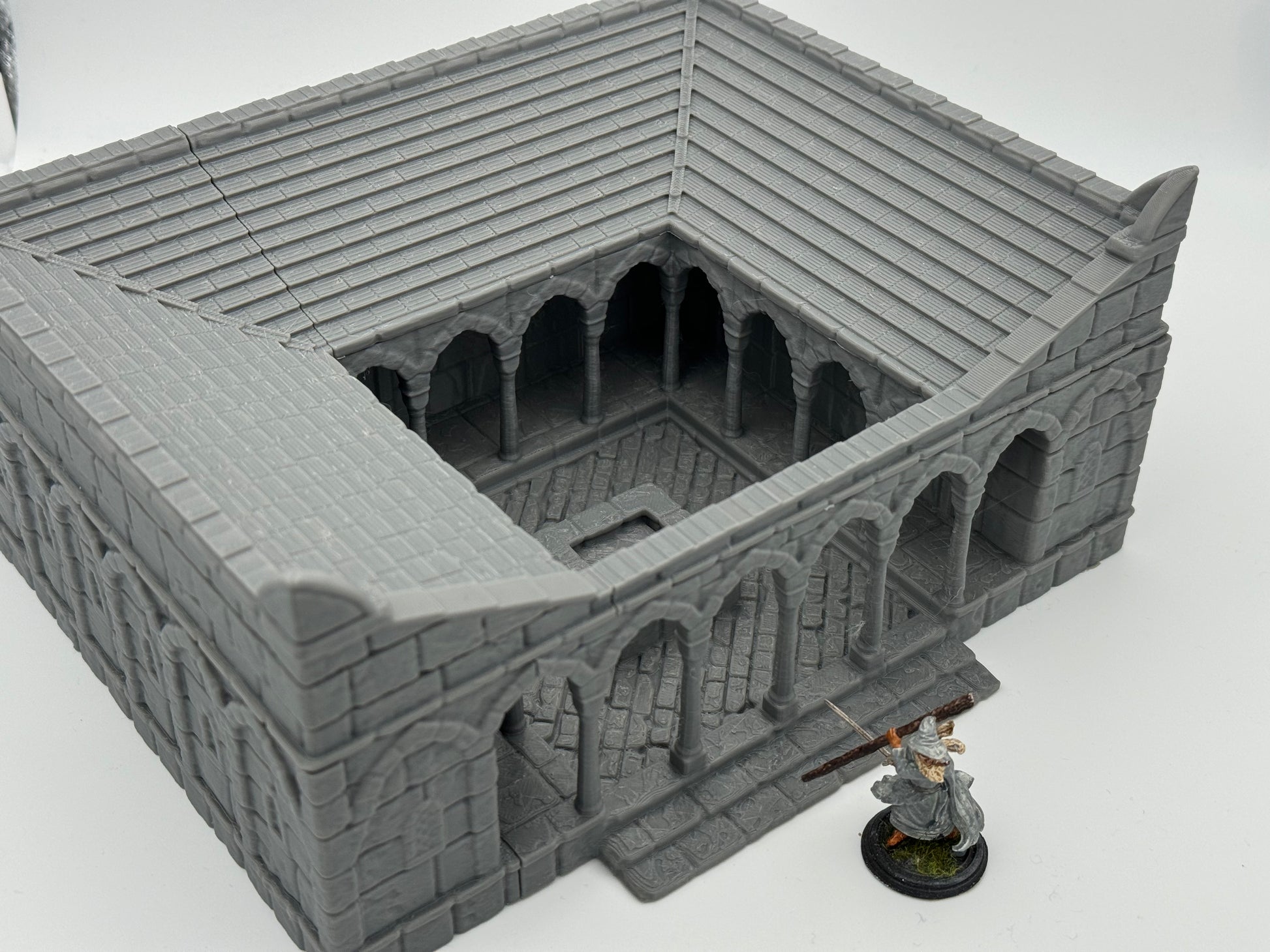Foto del producto Tabletop 28mm The Printing Goes Ever On (TPGEO) 0: Estación médica Ciudad Marfil - Edificio Reino de Gonthan - Terreno de hospital para Tabletop