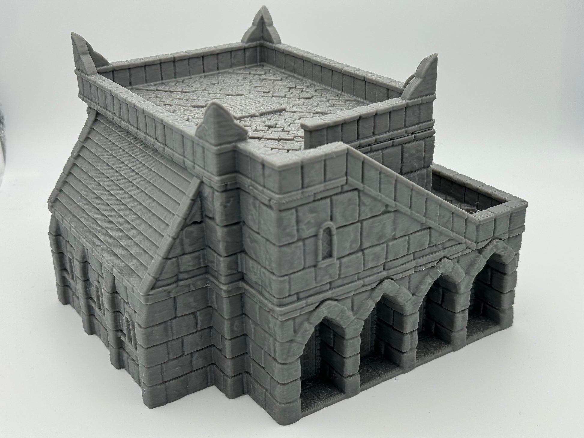 Foto del producto Tabletop 28mm The Printing Goes Ever On (TPGEO) 0: Plaza comercial Ciudad Marfil - Edificio Reino de Gonthan - Salón de comercio Terreno para Tabletop