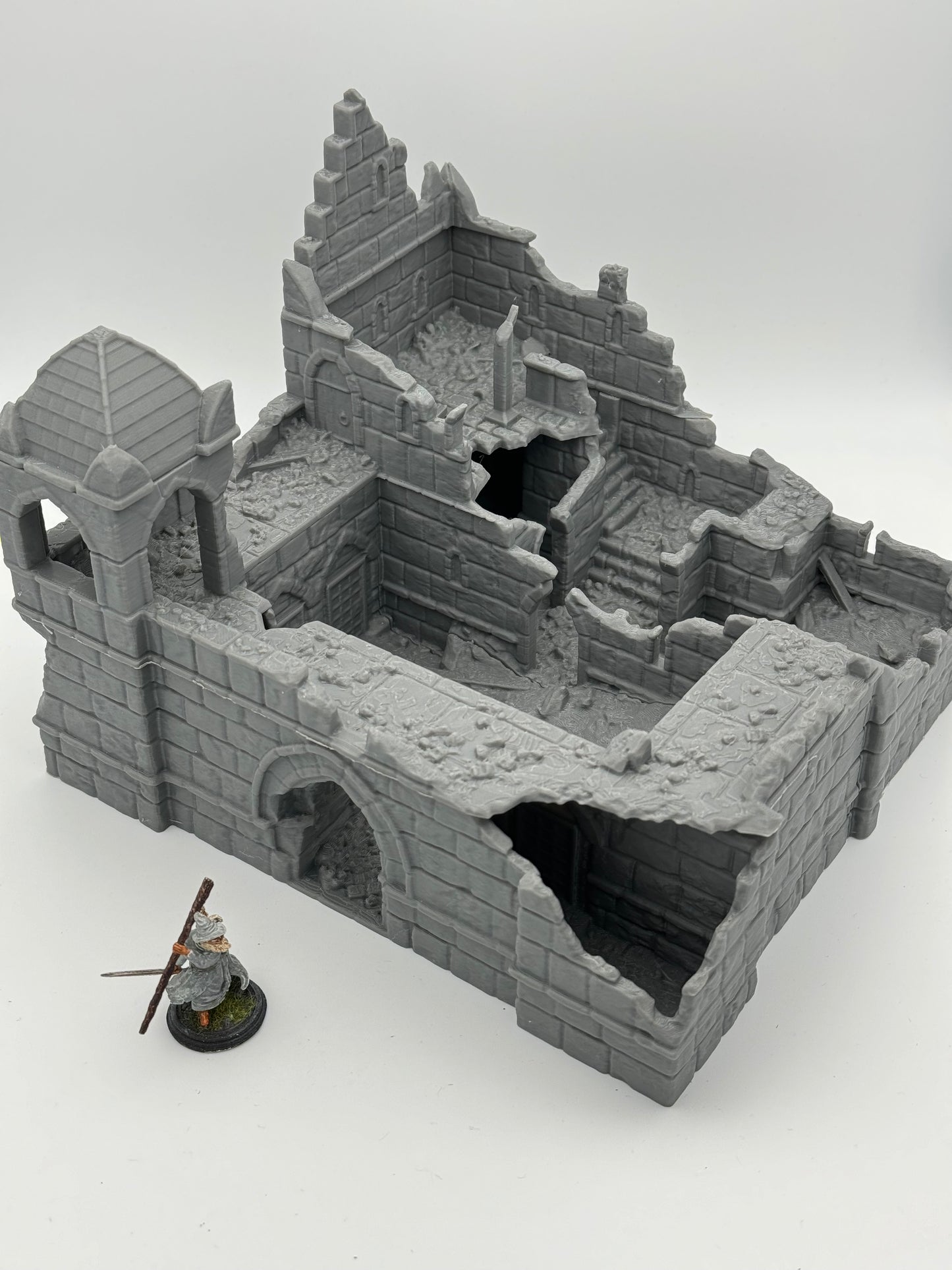 Foto del producto Tabletop 28mm The Printing Goes Ever On (TPGEO) 0: Ruinas de cuartel Ciudad Marfil - Edificio Reino de Gonthan - Terreno de ruinas de cuartel Tabletop