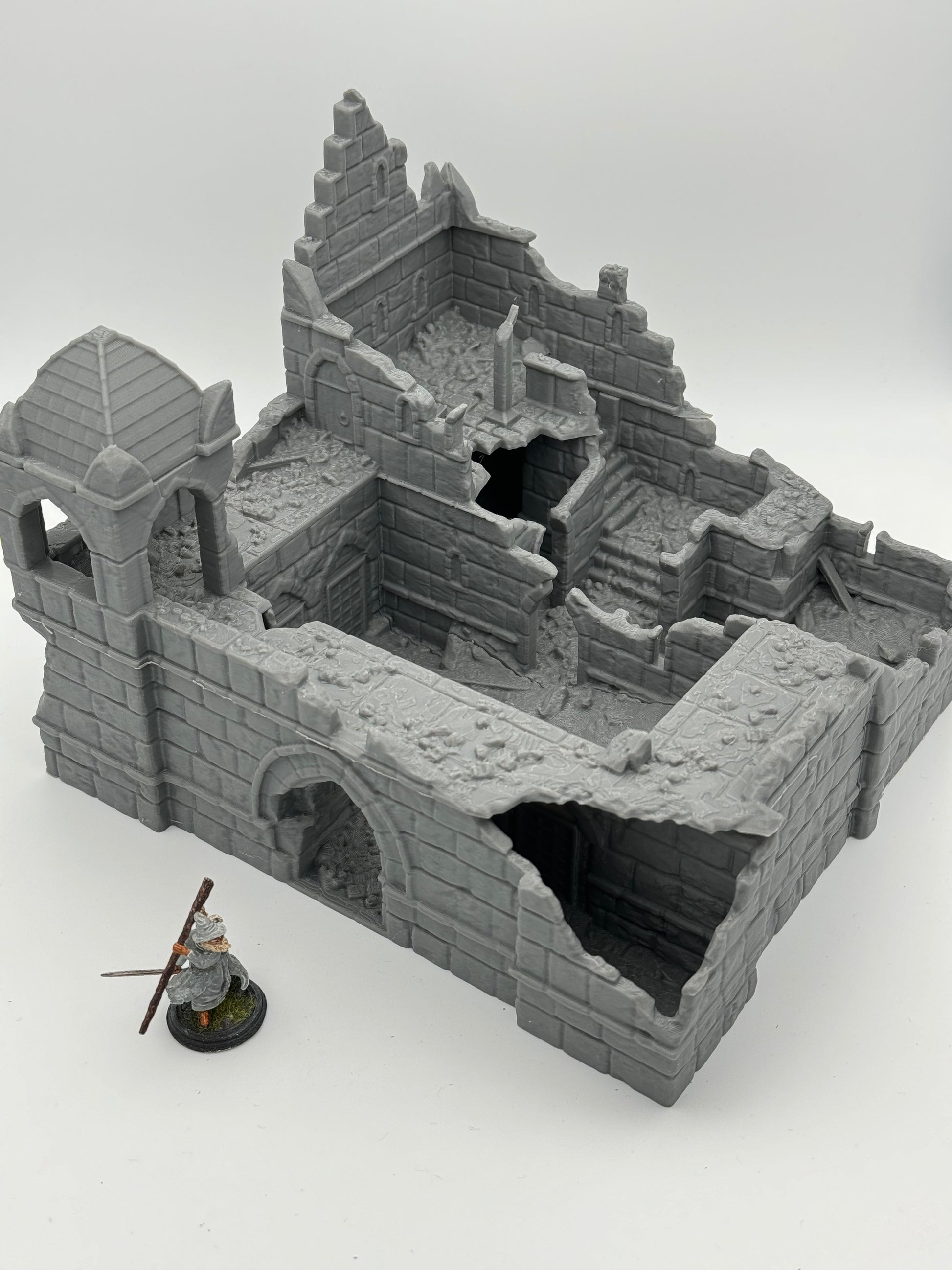 Foto del producto Tabletop 28mm The Printing Goes Ever On (TPGEO) 0: Ruinas de cuartel Ciudad Marfil - Edificio Reino de Gonthan - Terreno de ruinas de cuartel Tabletop