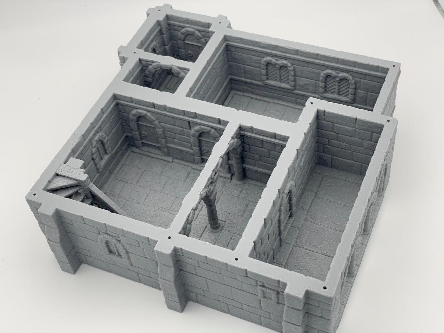 Foto del producto Tabletop 28mm The Printing Goes Ever On (TPGEO) 0: Casa residencial medieval B - Edificio de piedra del reino humano Gonthan - Terreno transitable