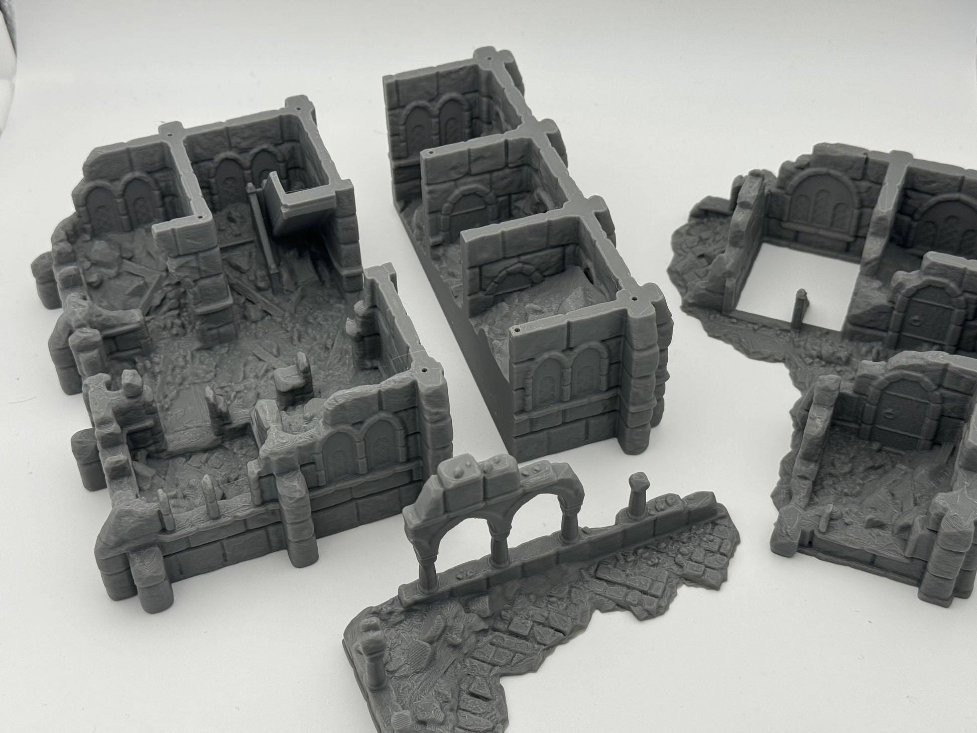 Foto del producto Tabletop 28mm The Printing Goes Ever On (TPGEO) 0: Ruinas del almacén Ciudad Marfil - Edificio Reino de Gonthan - Terreno Tabletop de almacén