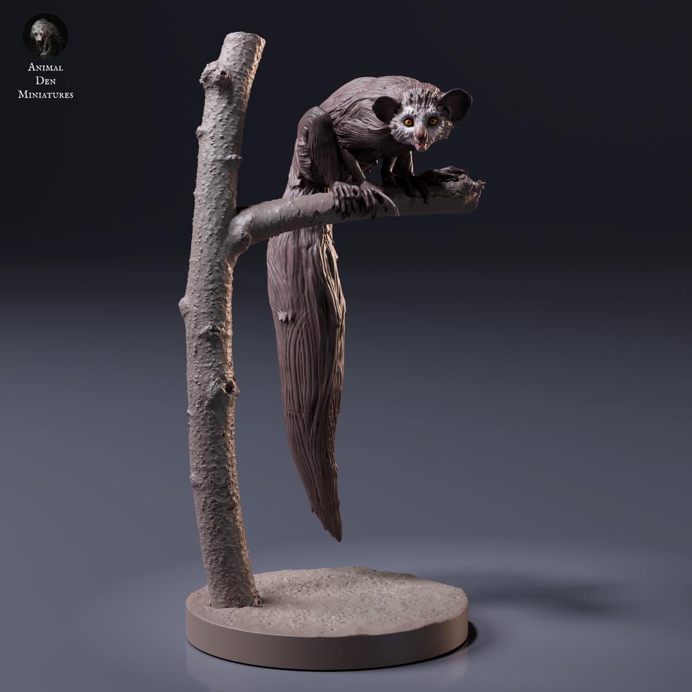 Foto del producto: figura de animal Animal Den Miniatures 7: figura de animal salvaje: aye-aye sentado en un árbol (26_10_05)