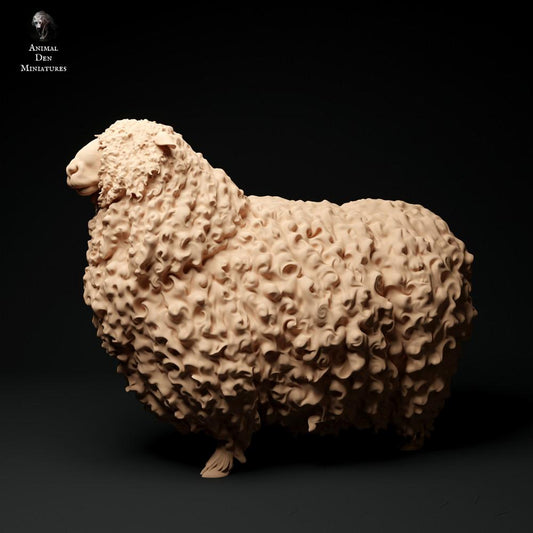 Foto de producto figura de animal Animal Den Miniatures 0: figura de animal de granja: carnero de lana larga de Devon y Cornwall (24_01_61)