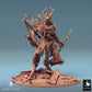 Foto del producto Tabletop 28mm Lord of the Print (LotP) 0: Miniatura de Tabletop: Espíritu del bosque, Golem de raíces, Guardián de espinas con lanza (24_07_C7)