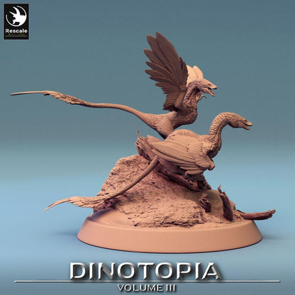 Foto del producto Tabletop 28mm Lord of the Print (LotP) 0: Miniatura de Tabletop: Microraptor Raptor, dinosaurio depredador con plumas, acechador sobre base de roca (24_06_A2)