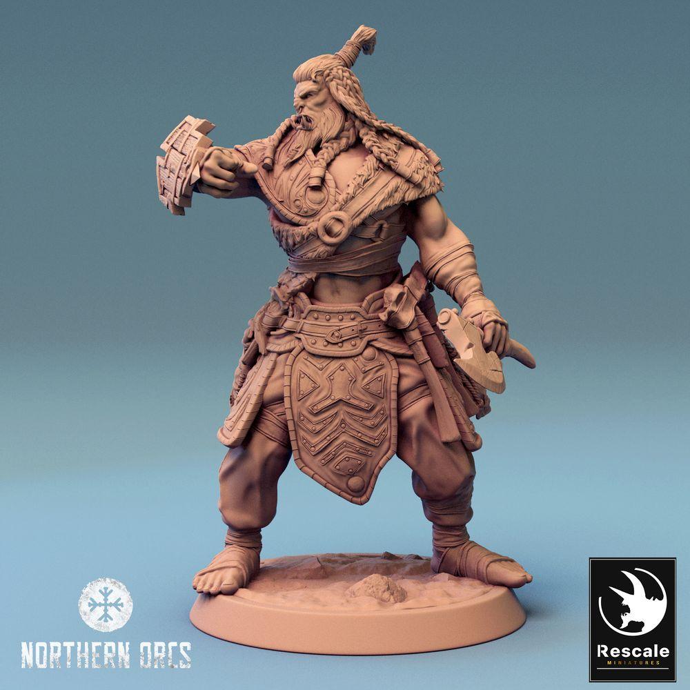 Foto del producto Tabletop 28mm Lord of the Print (LotP) 0: Miniatura de Tabletop: Guerrero/Berserker Orco con espada curva y escudo de cofre, Guerrero Orco (24_04_H1)