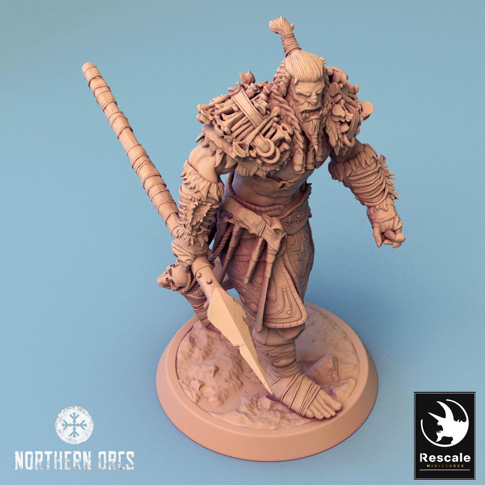 Foto del producto Tabletop 28mm Lord of the Print (LotP) 0: Miniatura de Tabletop: Guerrero/Jefe Orco, Bárbaro y Berserker con Daga, en Asalto (24_04_G3)
