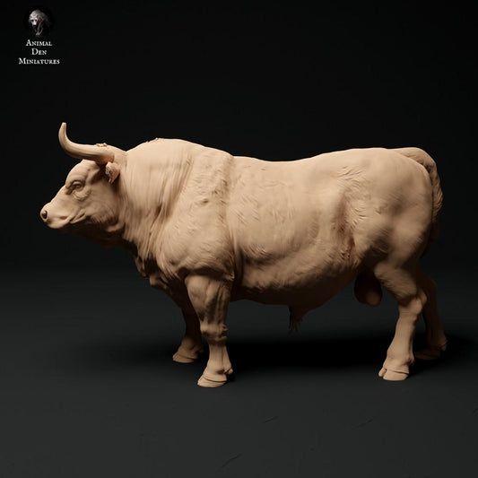 Foto de producto de figura animal Animal Den Miniatures 0: Figura animal de granja: toro Devon rojo (24_01_62)