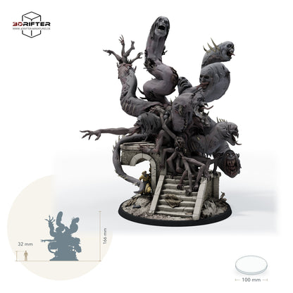 False Hydra 100mm, vielköpfiges Schlangen-Monster: Größenvergleich, ca. 166 mm Gesamthöhe inklusive Base und höchstem Teil, mit 32-mm-Referenzfigur.