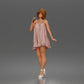 Foto de producto de maqueta para diorama 0: Figura de pie: mujer con vestido corto, teléfono móvil y zapatos de tacón (a180)