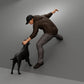 Diorama Modellbau Produktfoto 0: Diorama Figur: Springender Mann mit Kapuzenpullover rettet Hund (a200)