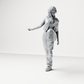 Foto de producto de maqueta para diorama 1: Figura de pie: mujer con auriculares y conjunto streetwear holgado, pierna levantada (a164)