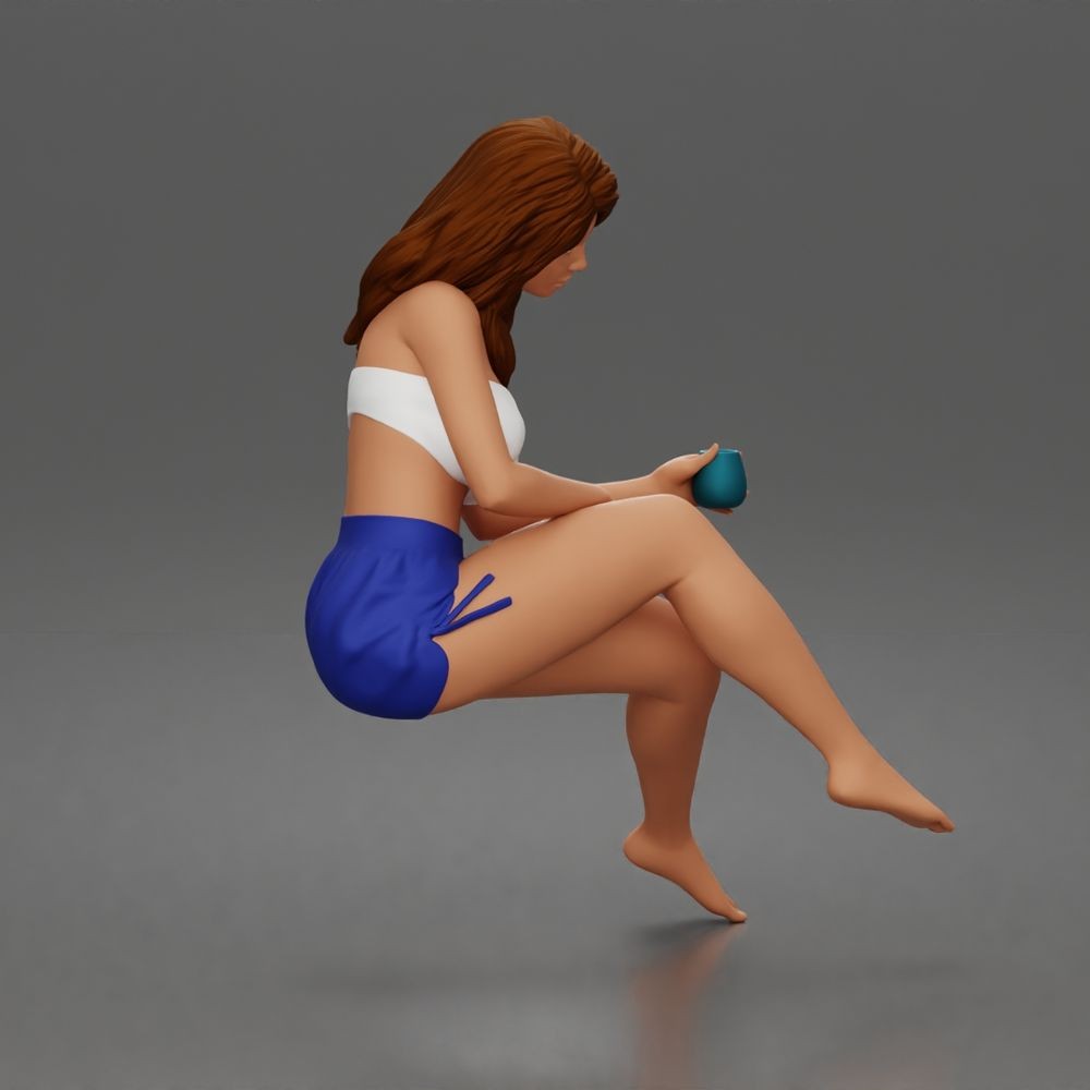 Foto de producto de maqueta para diorama 1: Figura arrodillada: mujer con top sin tirantes y pantalón corto (a186)