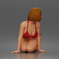 Foto de producto de maqueta para diorama 5: Figura arrodillada: mujer de playa en bikini atado (a182)