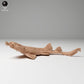 Foto de producto figura de animal Animal Den Miniatures 0: Figura de animal marino: tiburón alfombra moteado - de caza (24_06_05)